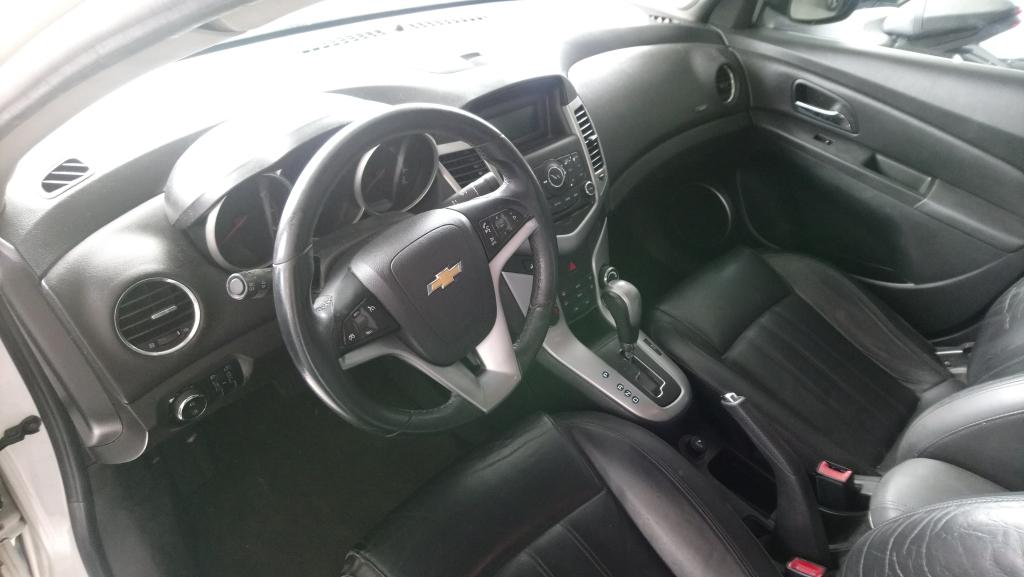 CHEVROLET Cruze Sedan - Foto