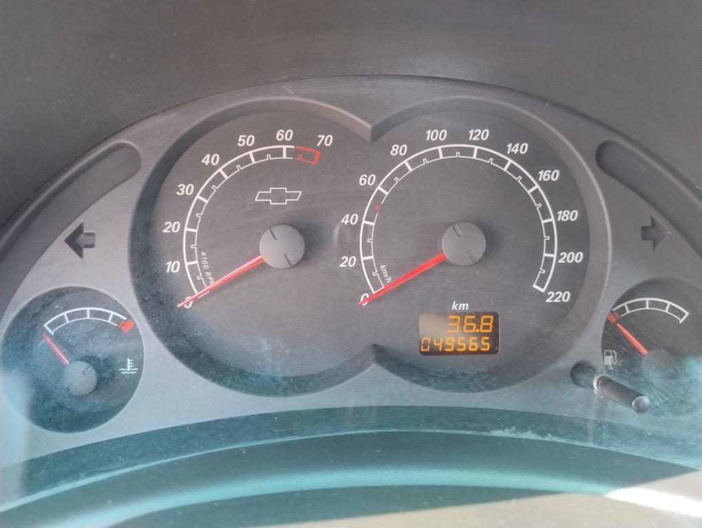 CHEVROLET Montana - Foto