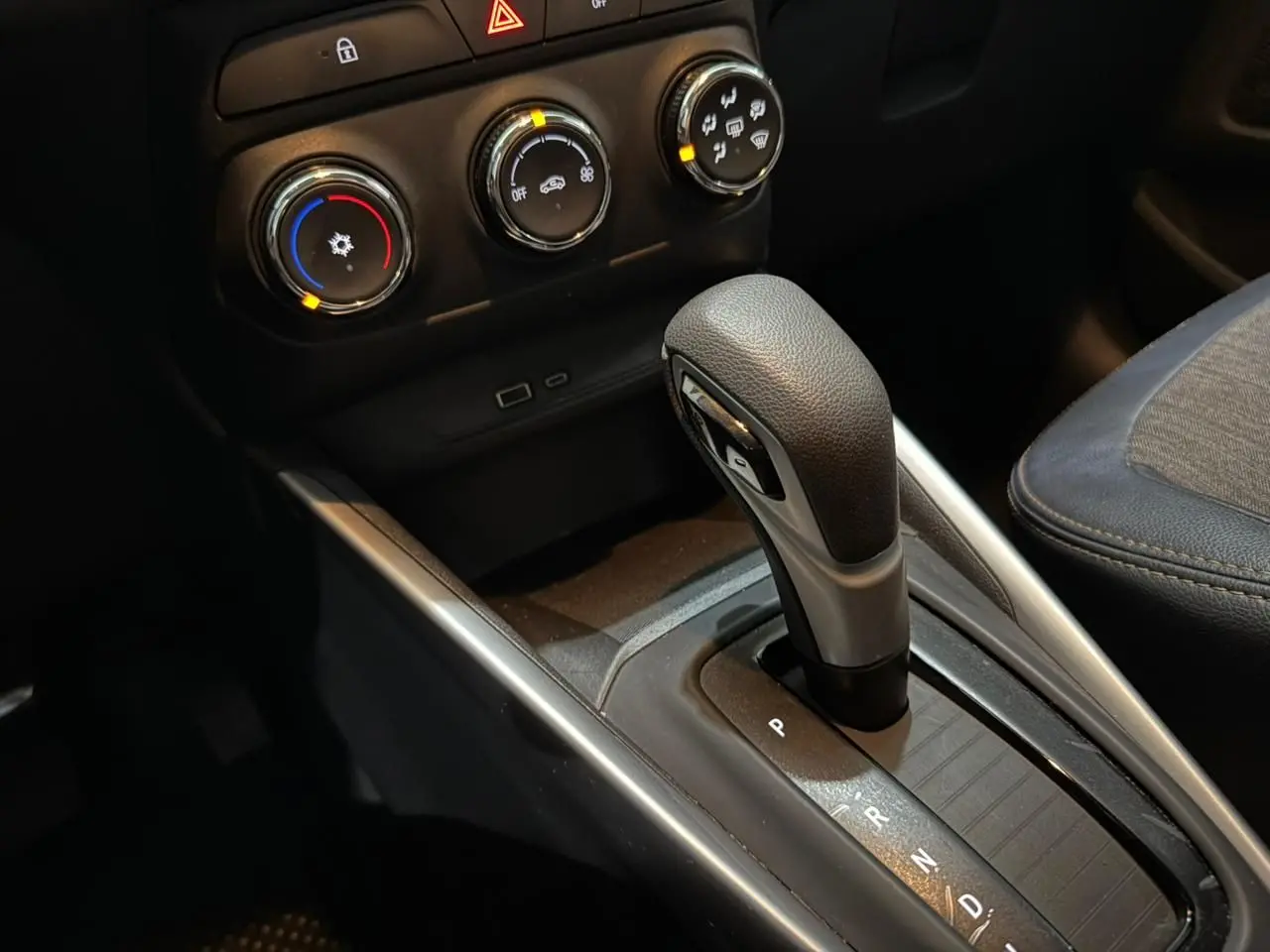 CHEVROLET Montana - Foto