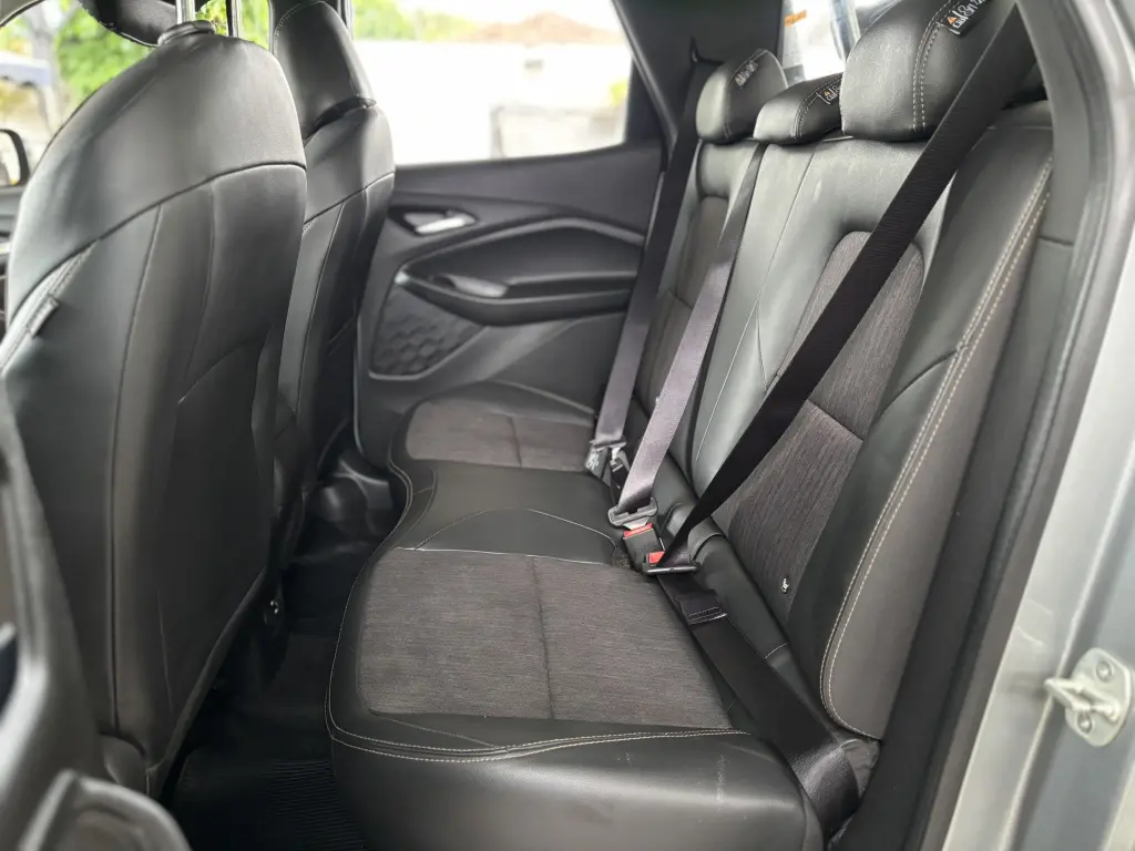 CHEVROLET Montana - Foto