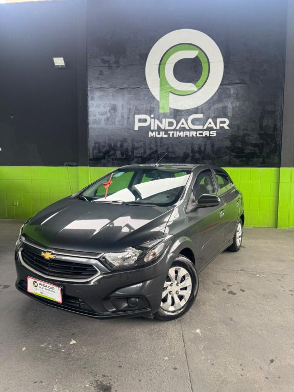 CHEVROLET Onix Hatch - Foto