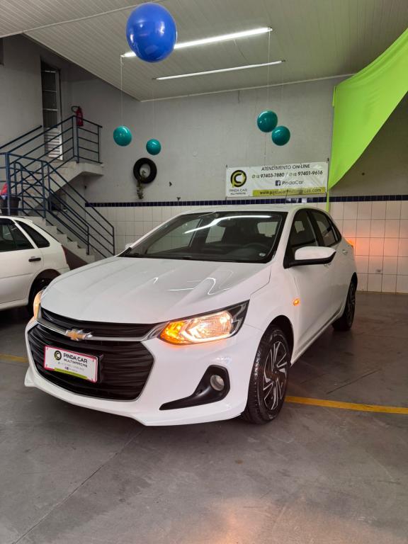 CHEVROLET Onix Hatch - Foto