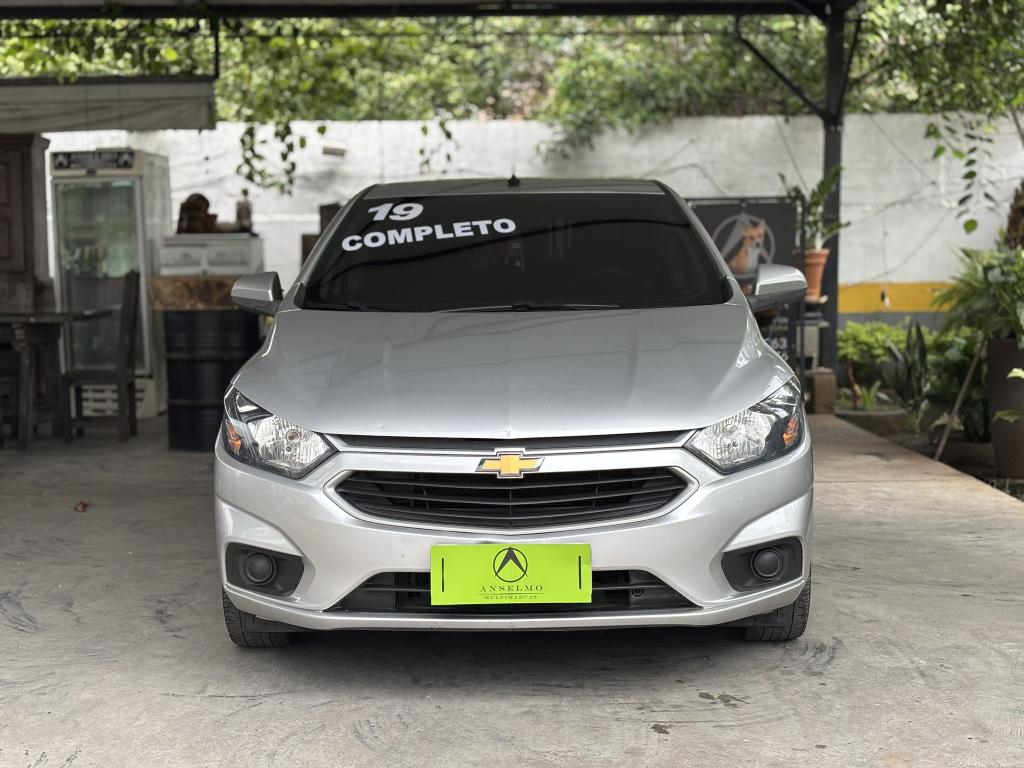 CHEVROLET Onix Hatch - Foto