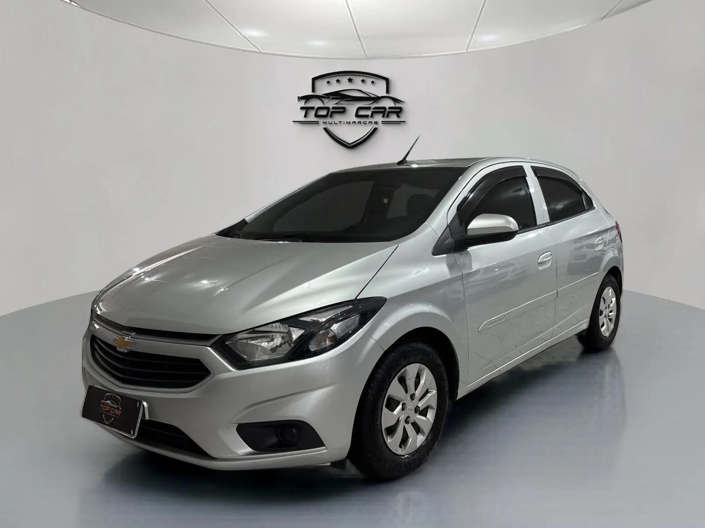 CHEVROLET Onix Hatch - Foto