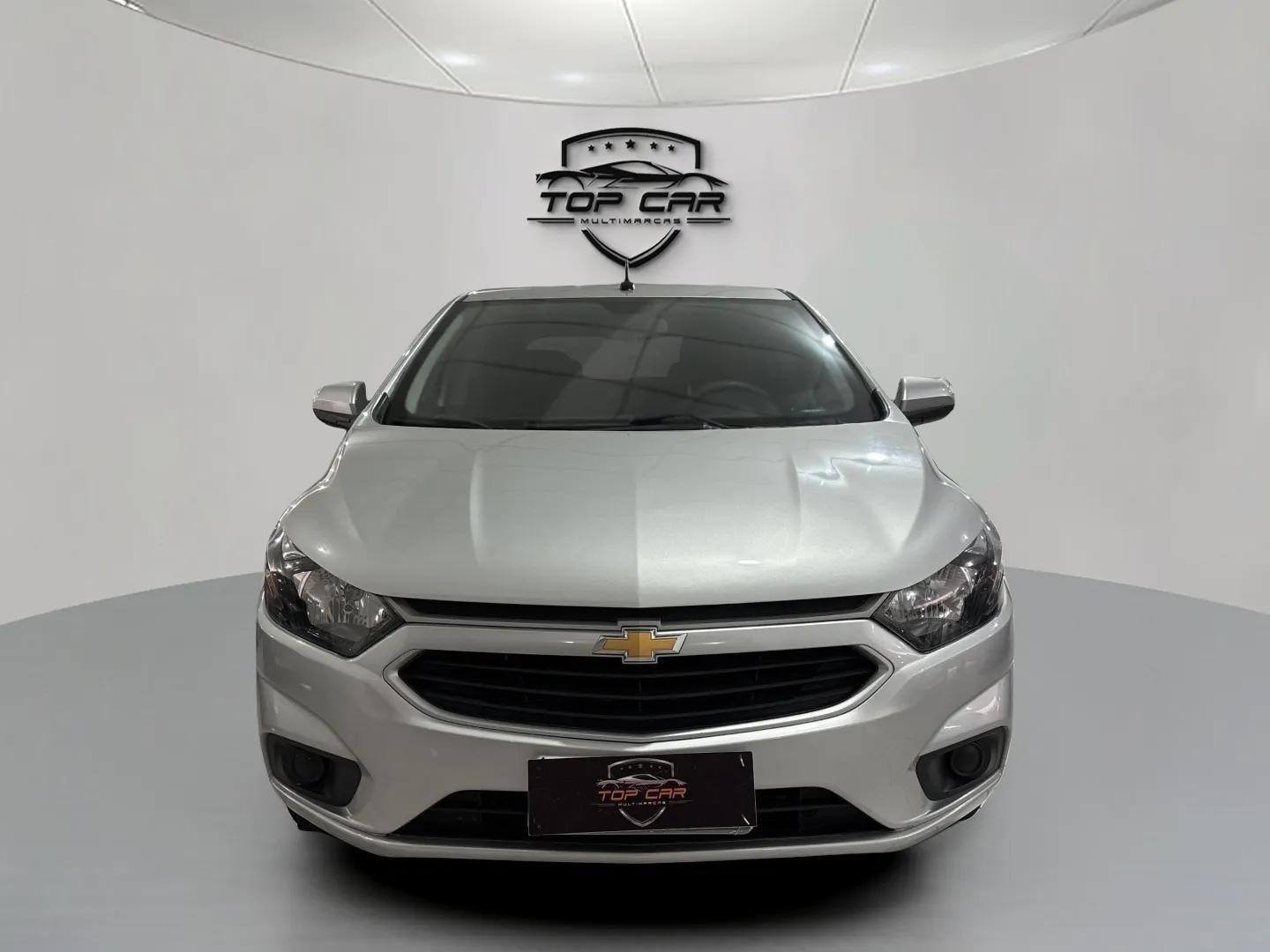 CHEVROLET Onix Hatch - Foto