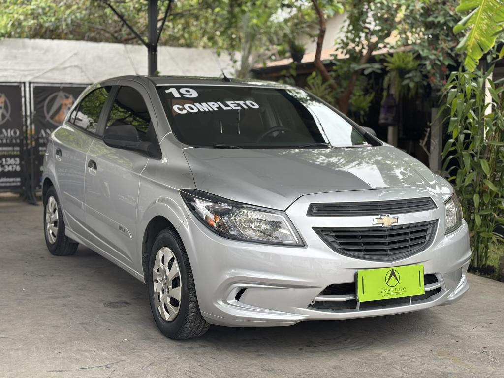 CHEVROLET Onix Hatch