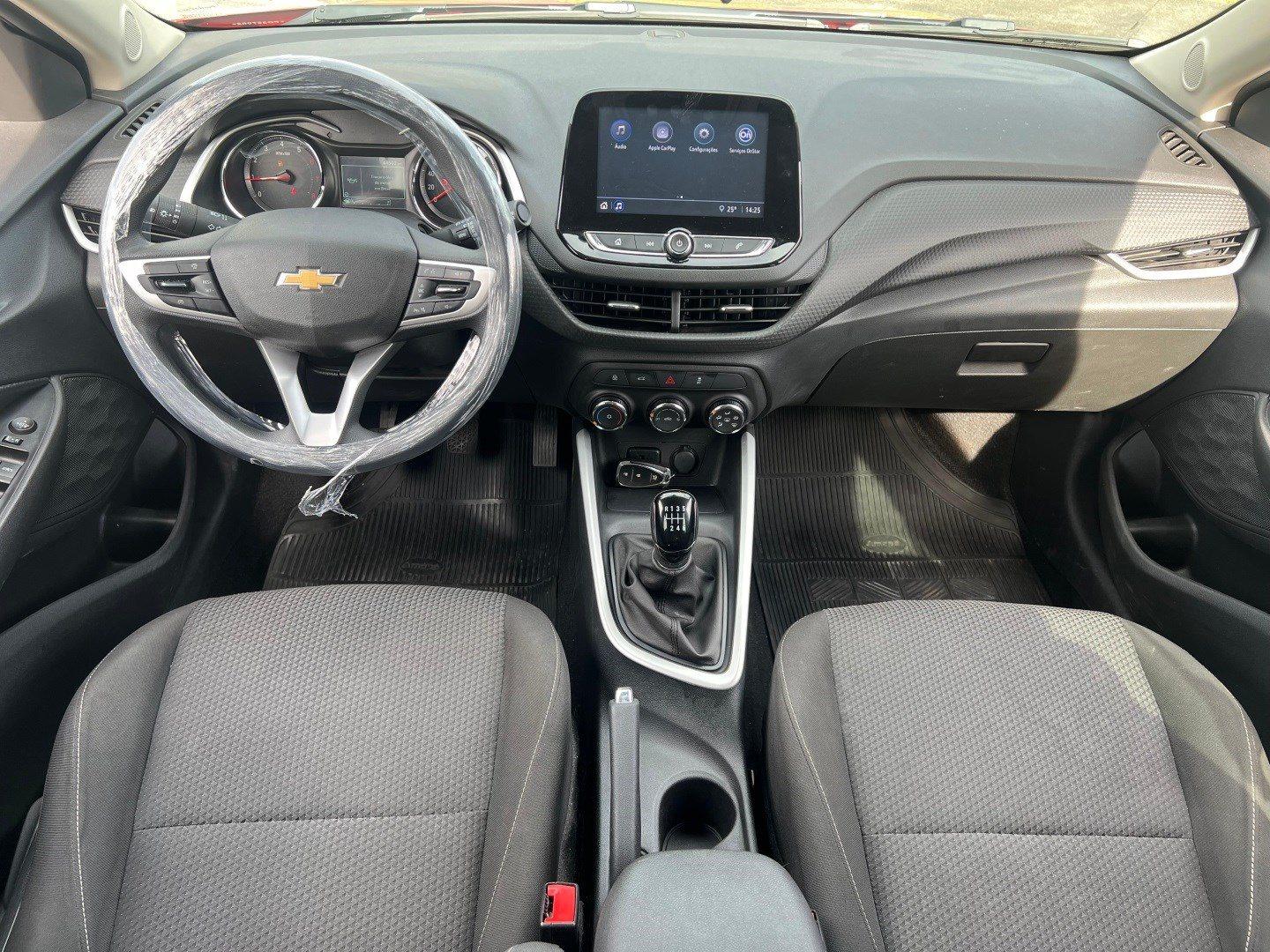 CHEVROLET Onix Hatch - Foto