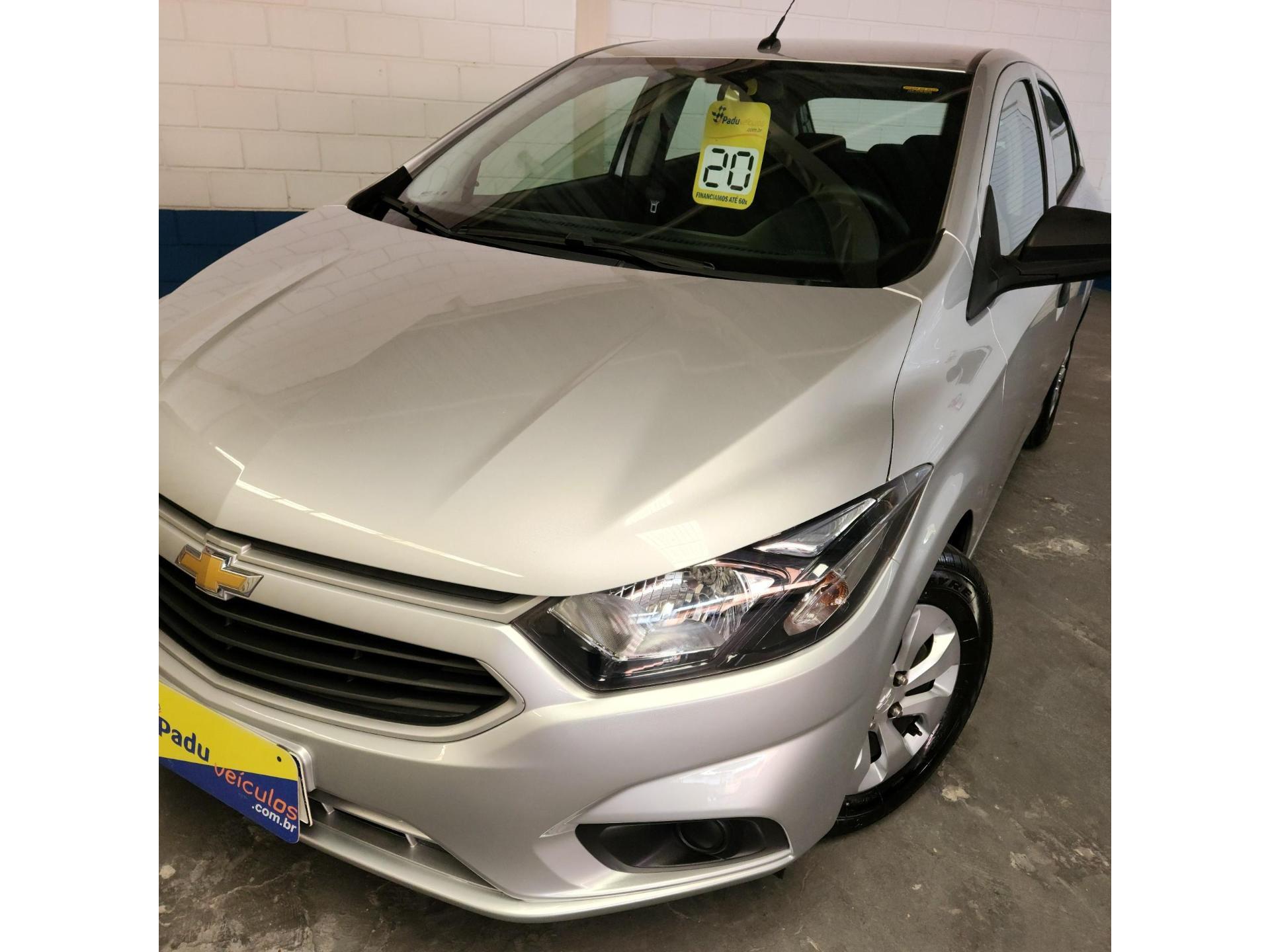 CHEVROLET Onix Hatch - Foto