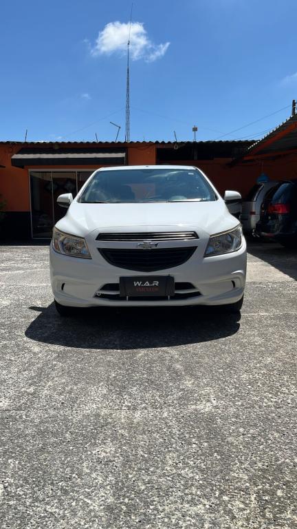 CHEVROLET Onix Hatch - Foto