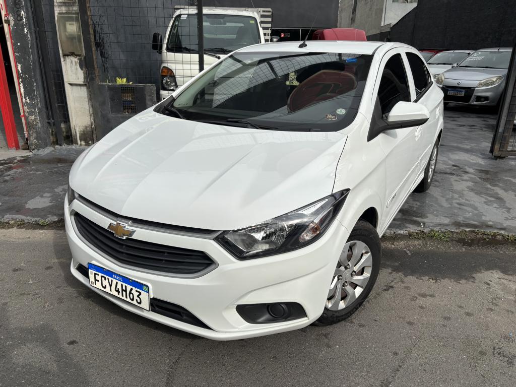 CHEVROLET Onix Hatch