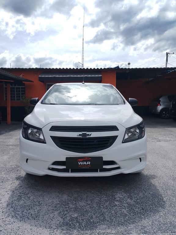 CHEVROLET Onix Hatch - Foto