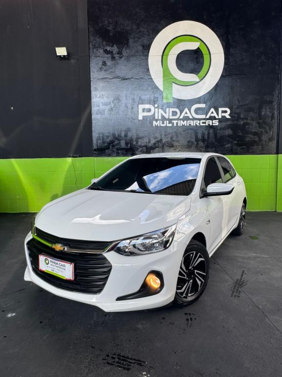 CHEVROLET Onix Hatch - Foto