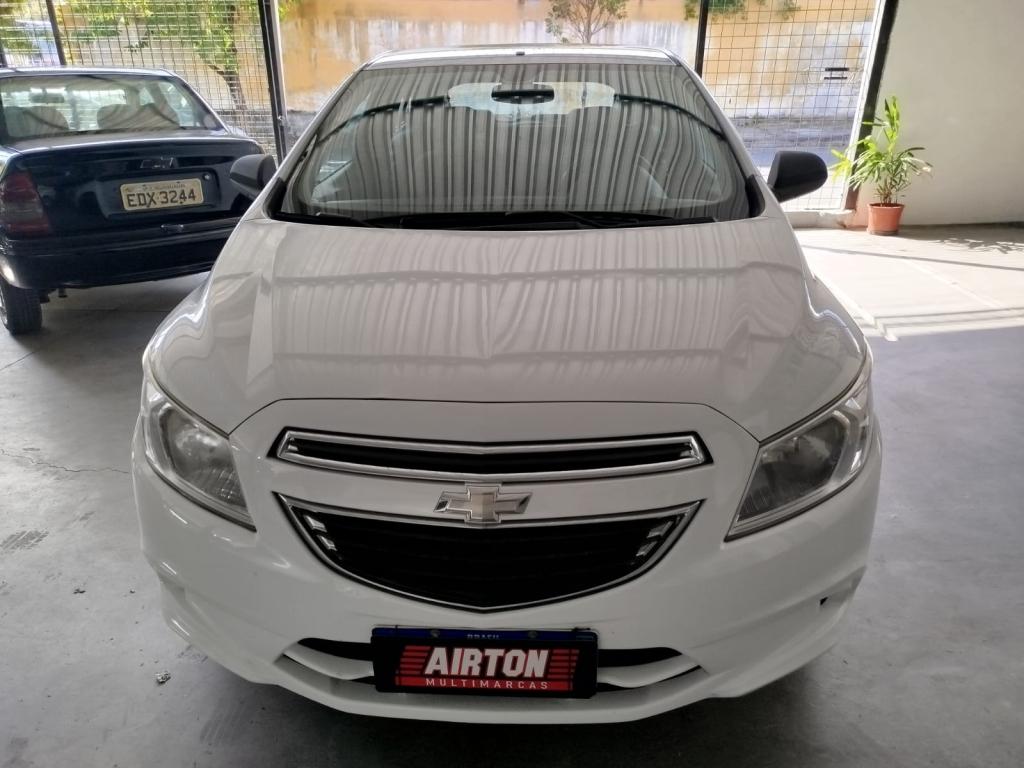 CHEVROLET Onix Hatch - Foto