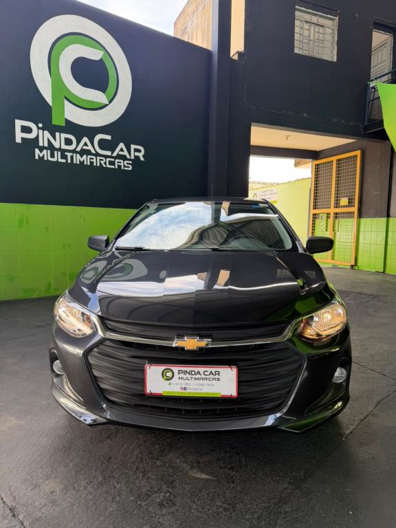 CHEVROLET Onix Hatch - Foto