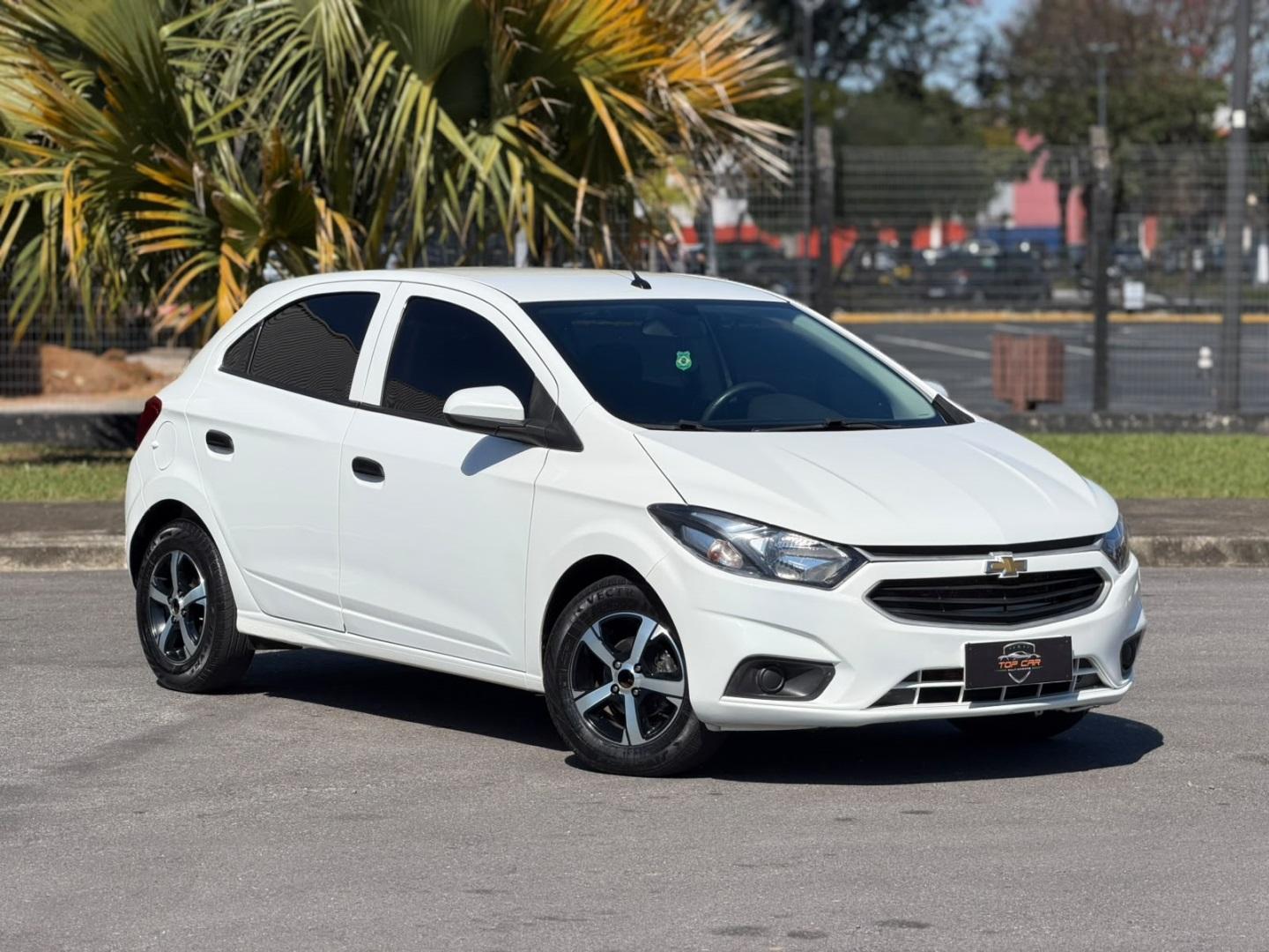 CHEVROLET Onix Hatch