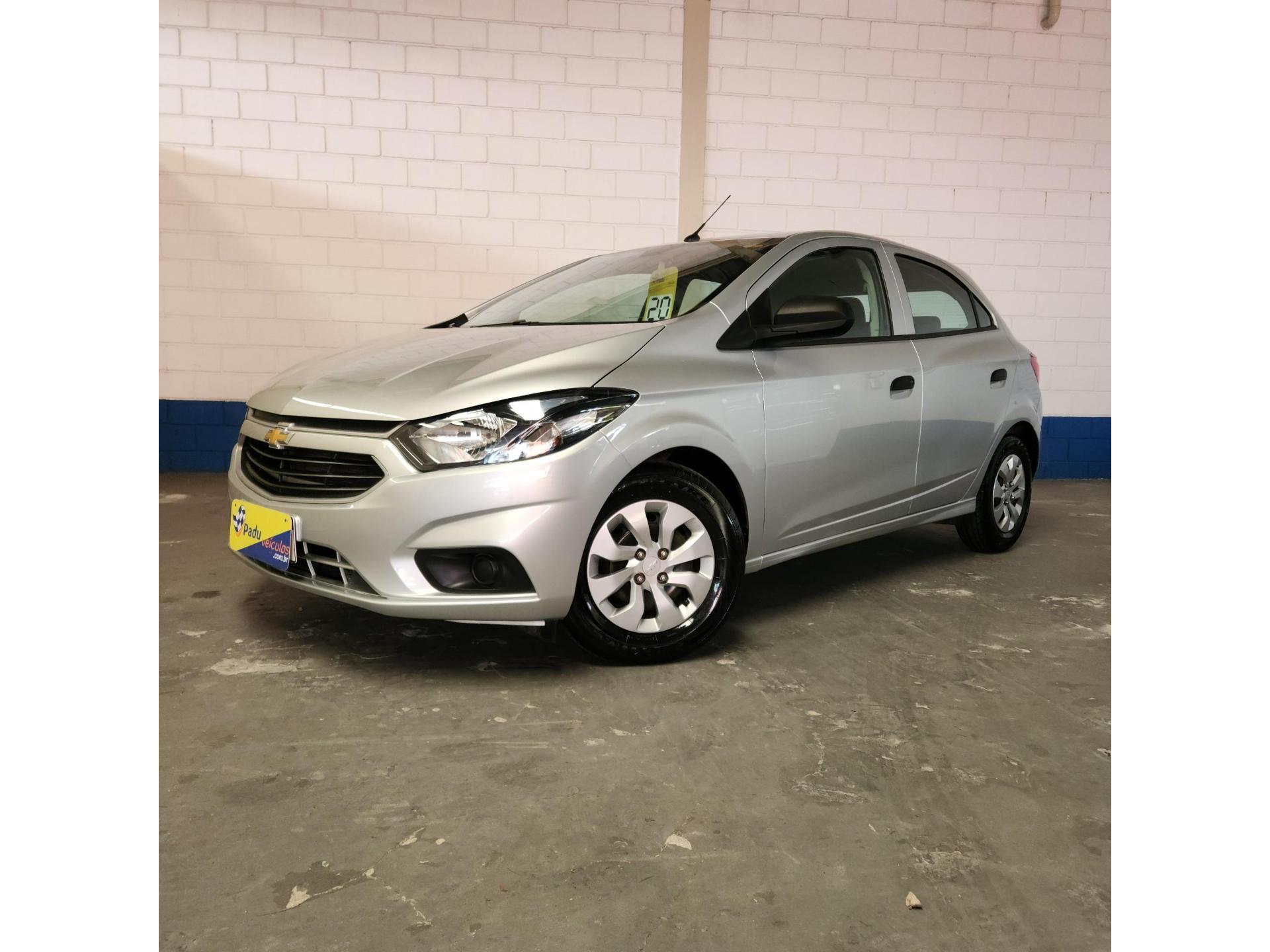 CHEVROLET Onix Hatch - Foto