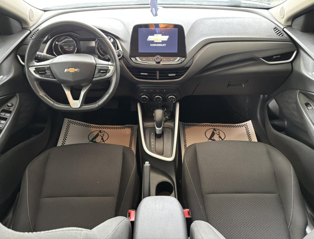 CHEVROLET Onix Sedan - Foto