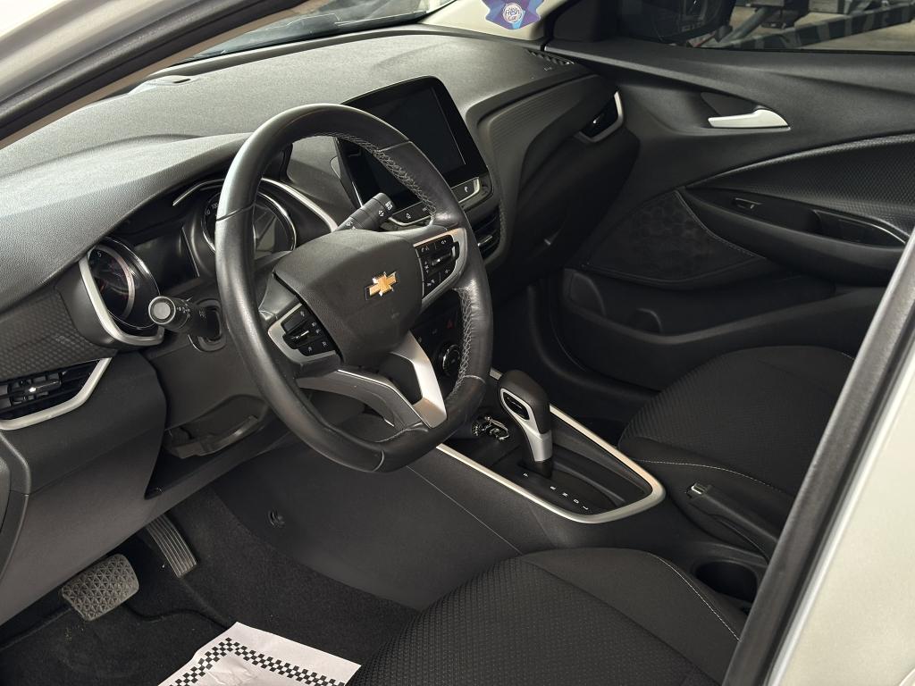 CHEVROLET Onix Sedan - Foto
