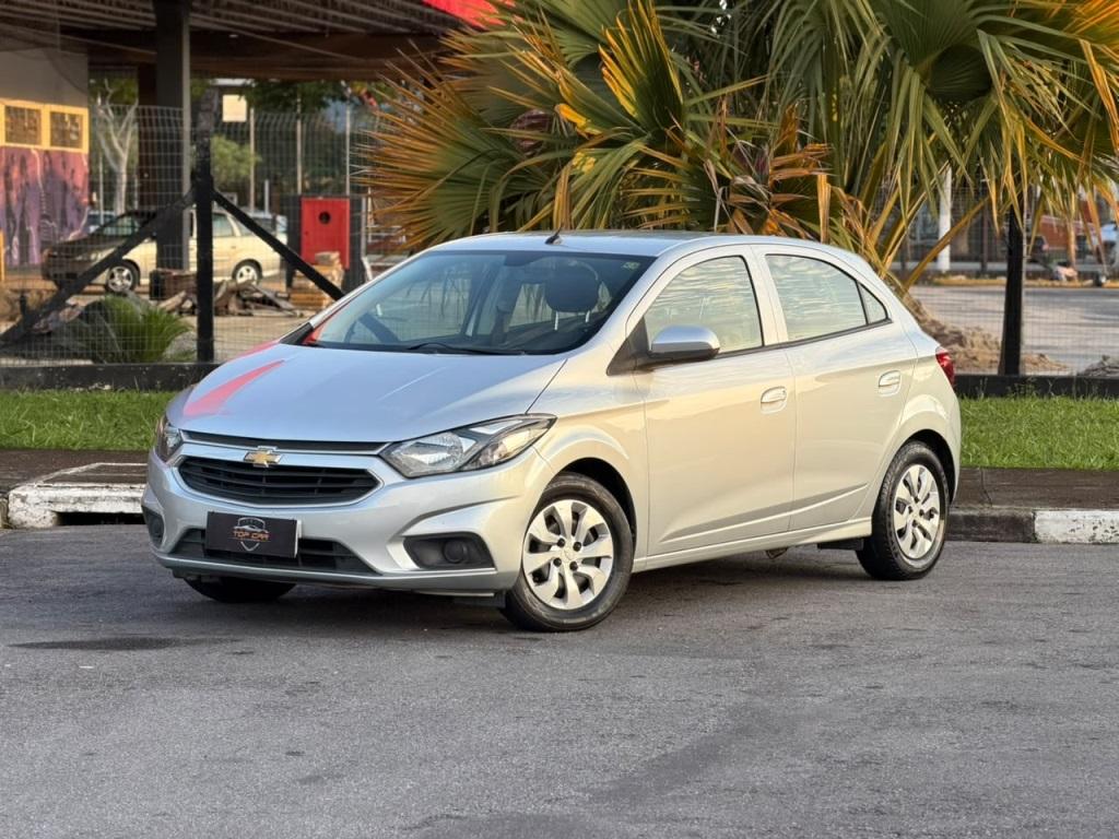 CHEVROLET Onix Sedan - Foto