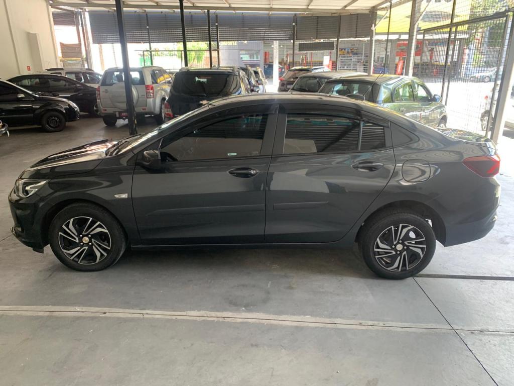 CHEVROLET Onix Sedan - Foto