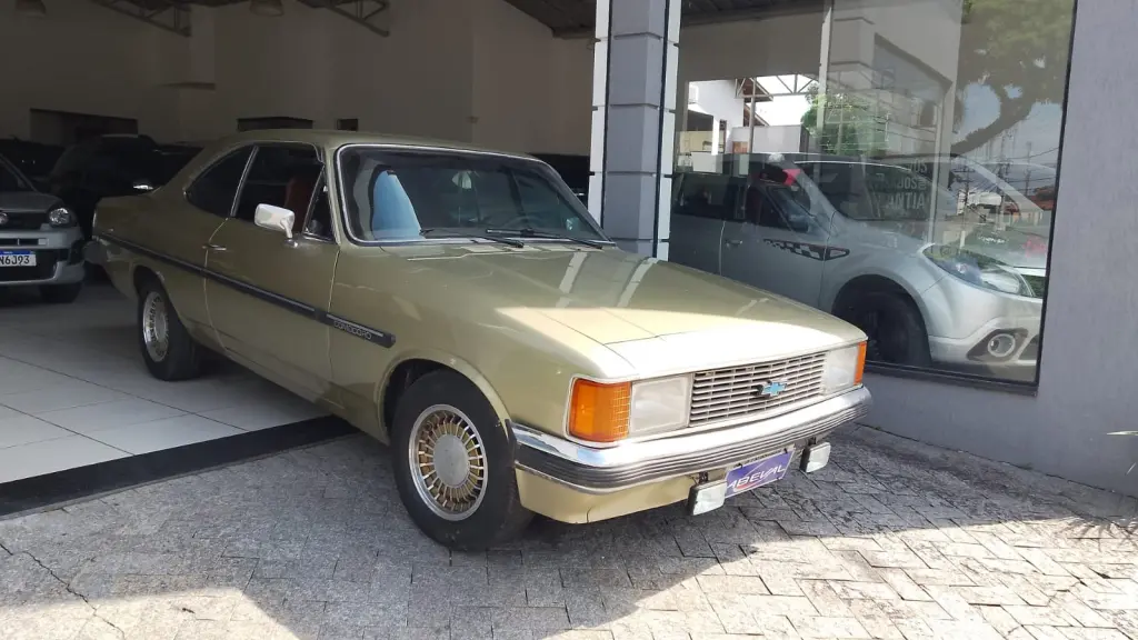 CHEVROLET Opala