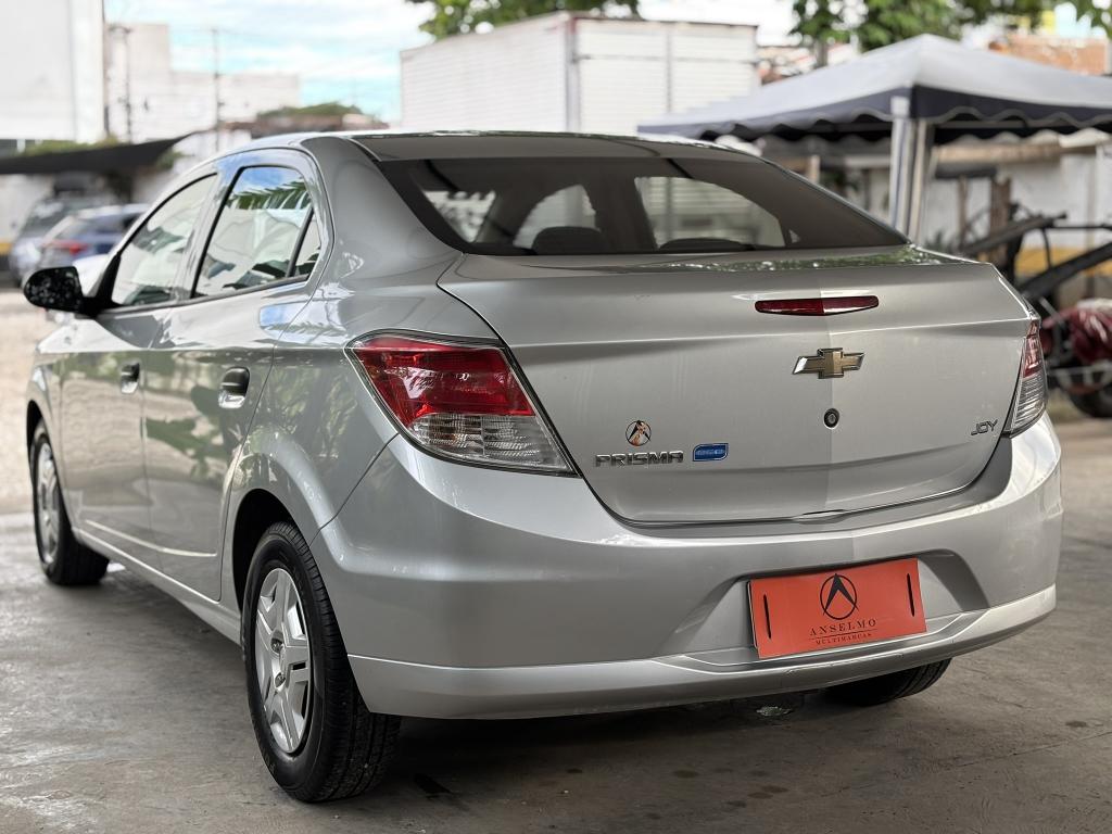 CHEVROLET Prisma - Foto