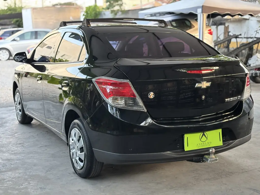 CHEVROLET Prisma - Foto