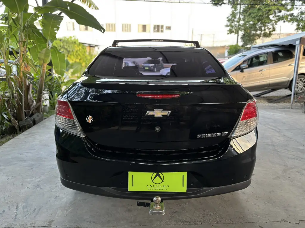 CHEVROLET Prisma - Foto