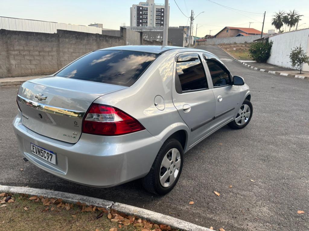 CHEVROLET Prisma - Foto