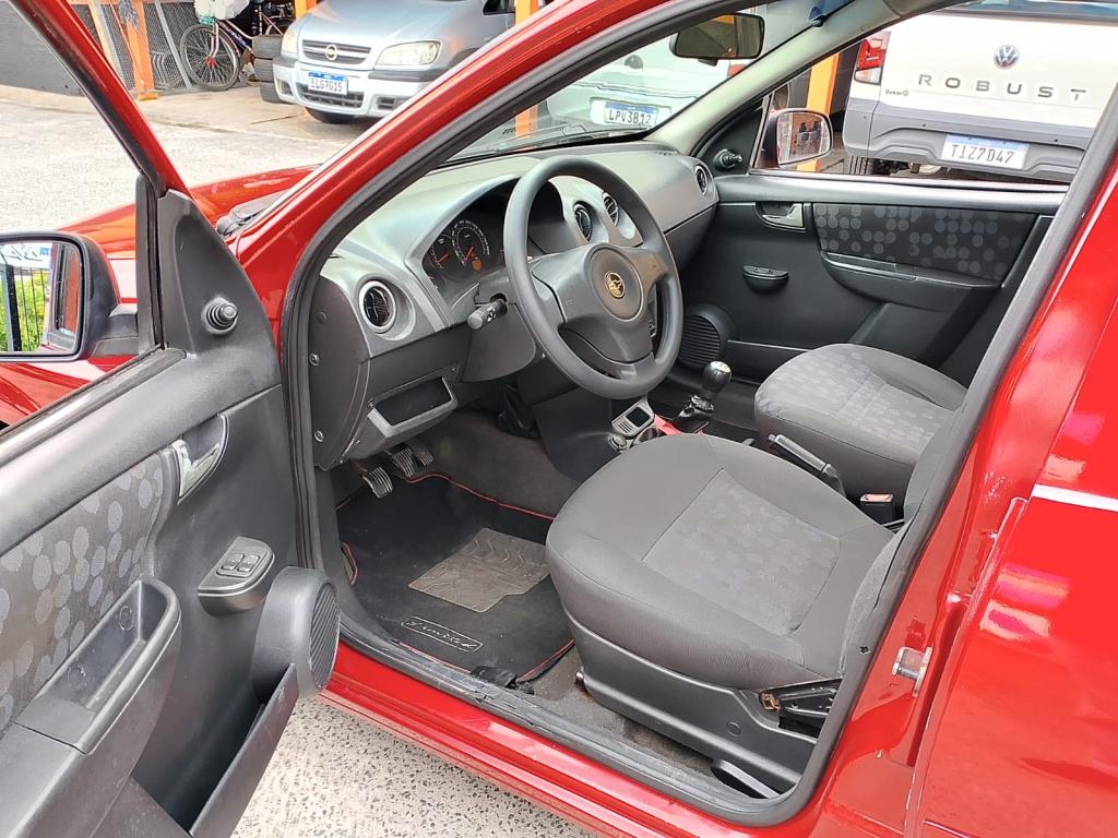 CHEVROLET Prisma - Foto