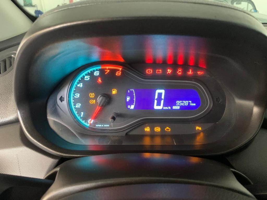 CHEVROLET Prisma - Foto