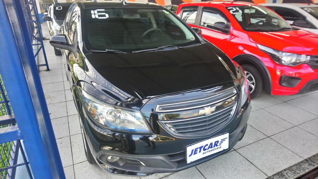 CHEVROLET Prisma - Foto