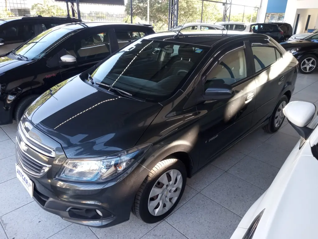 CHEVROLET Prisma