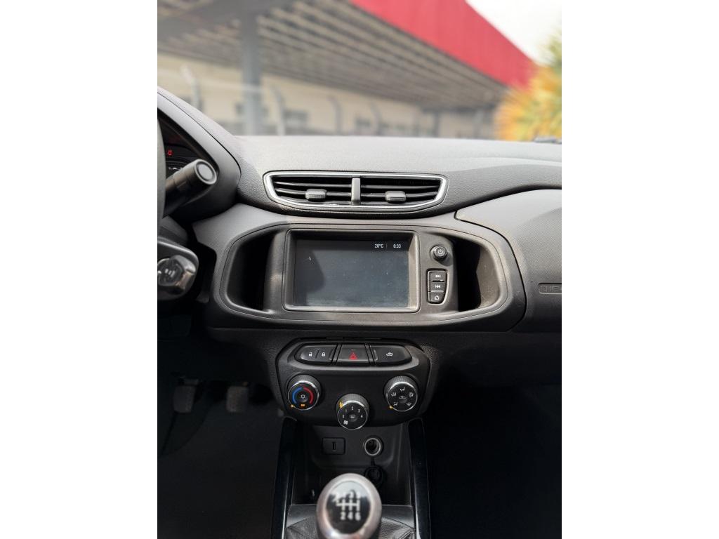 CHEVROLET Prisma - Foto