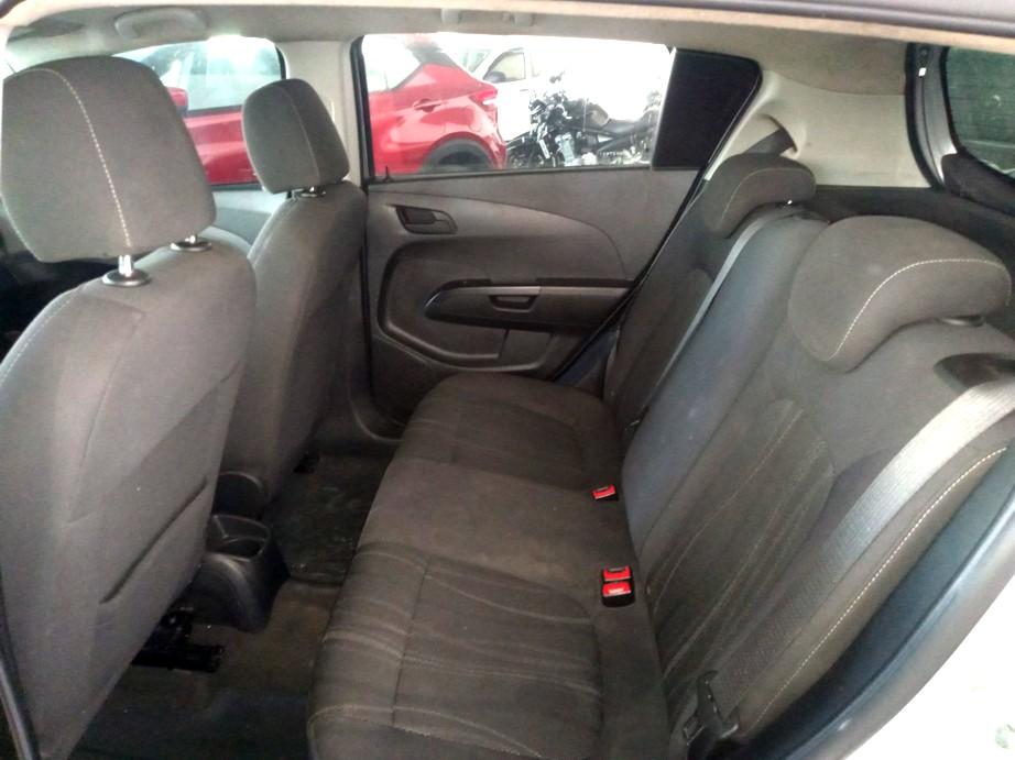 CHEVROLET Sonic Hatch - Foto