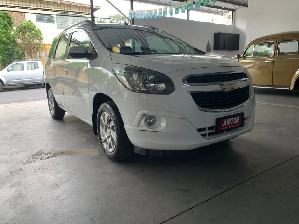 CHEVROLET Spin