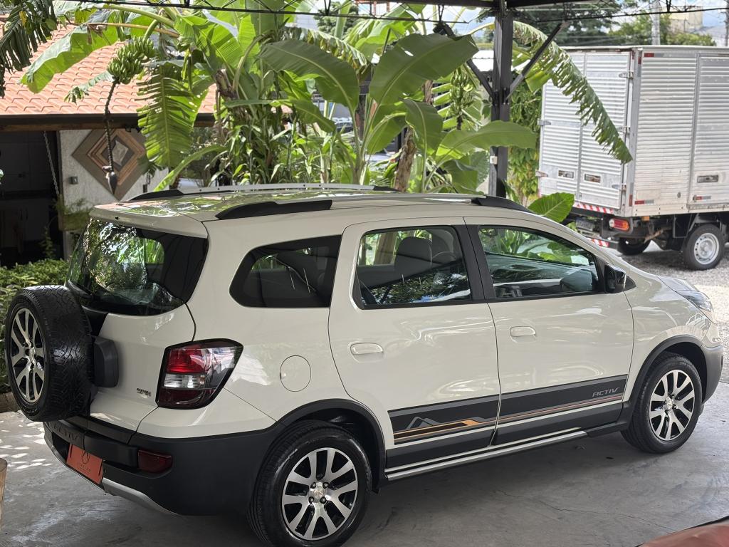 CHEVROLET Spin - Foto
