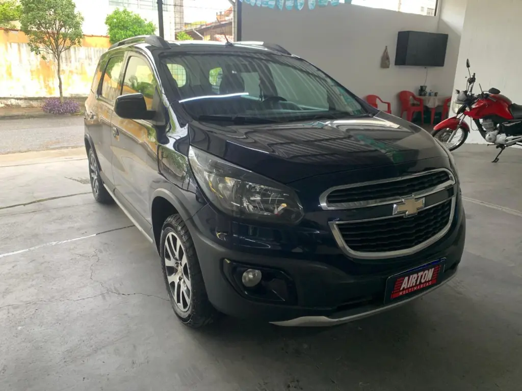 CHEVROLET Spin