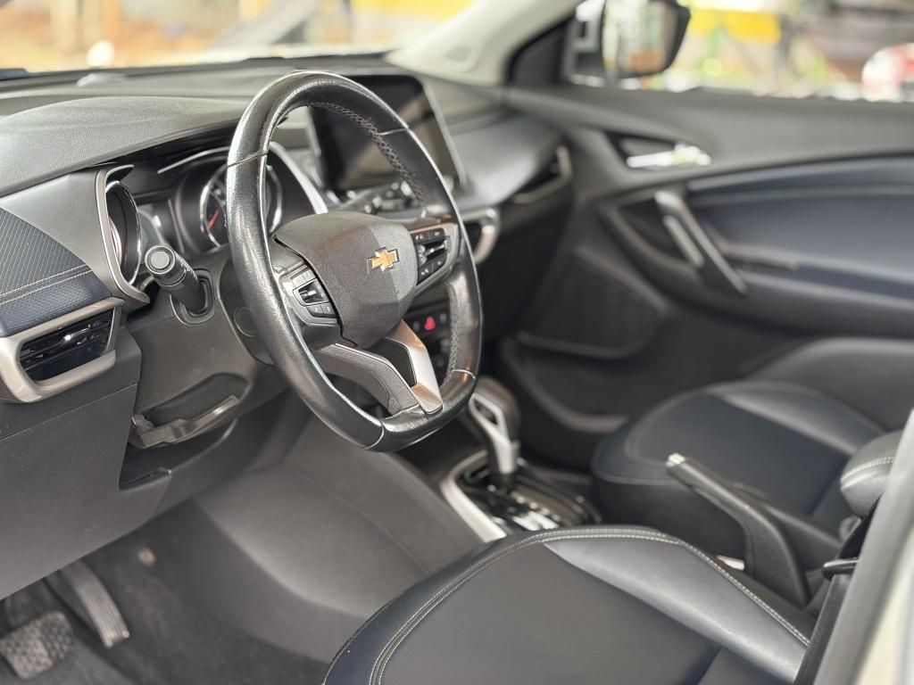 CHEVROLET Tracker - Foto