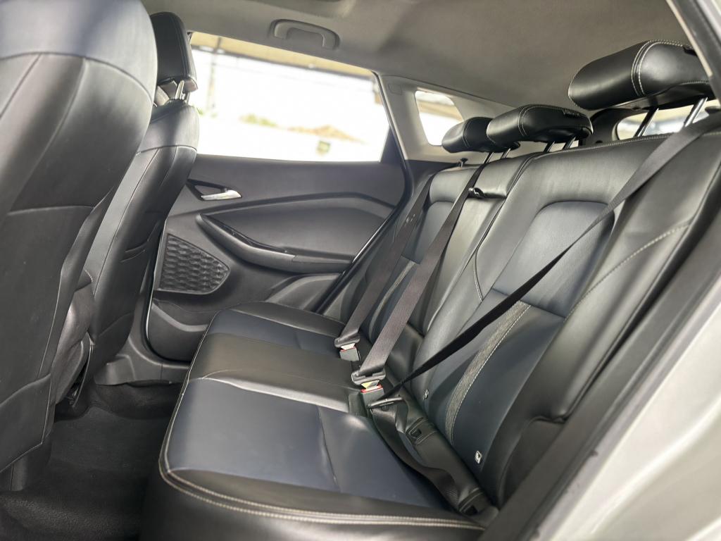 CHEVROLET Tracker - Foto