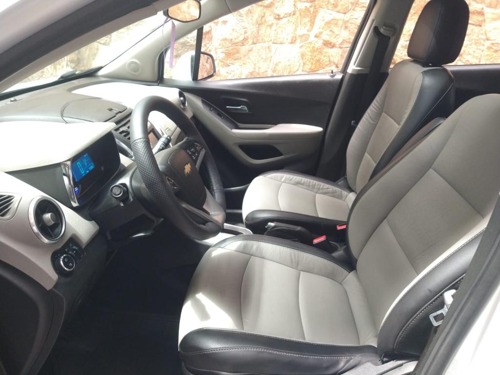 CHEVROLET Tracker - Foto