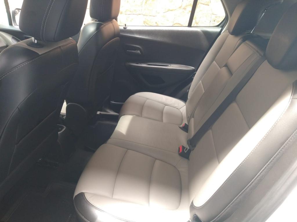 CHEVROLET Tracker - Foto