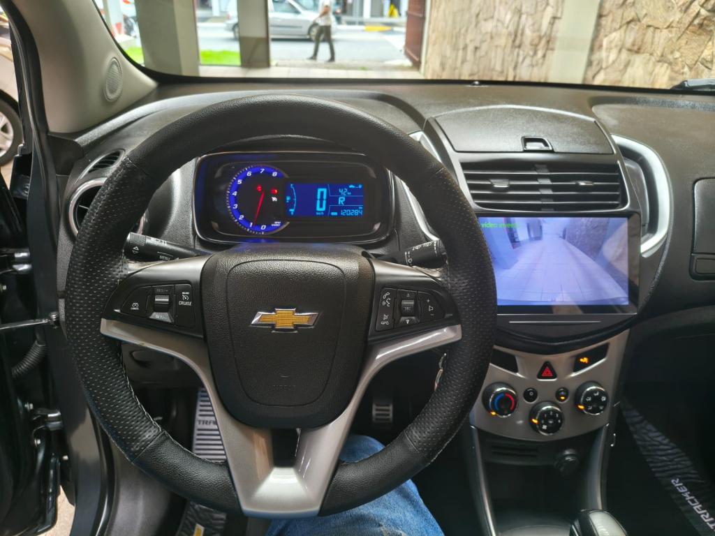 CHEVROLET Tracker - Foto