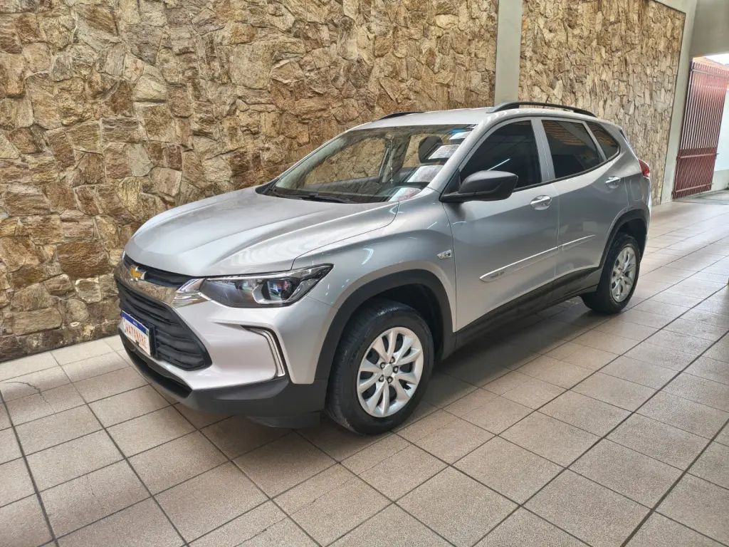 CHEVROLET Tracker - Foto
