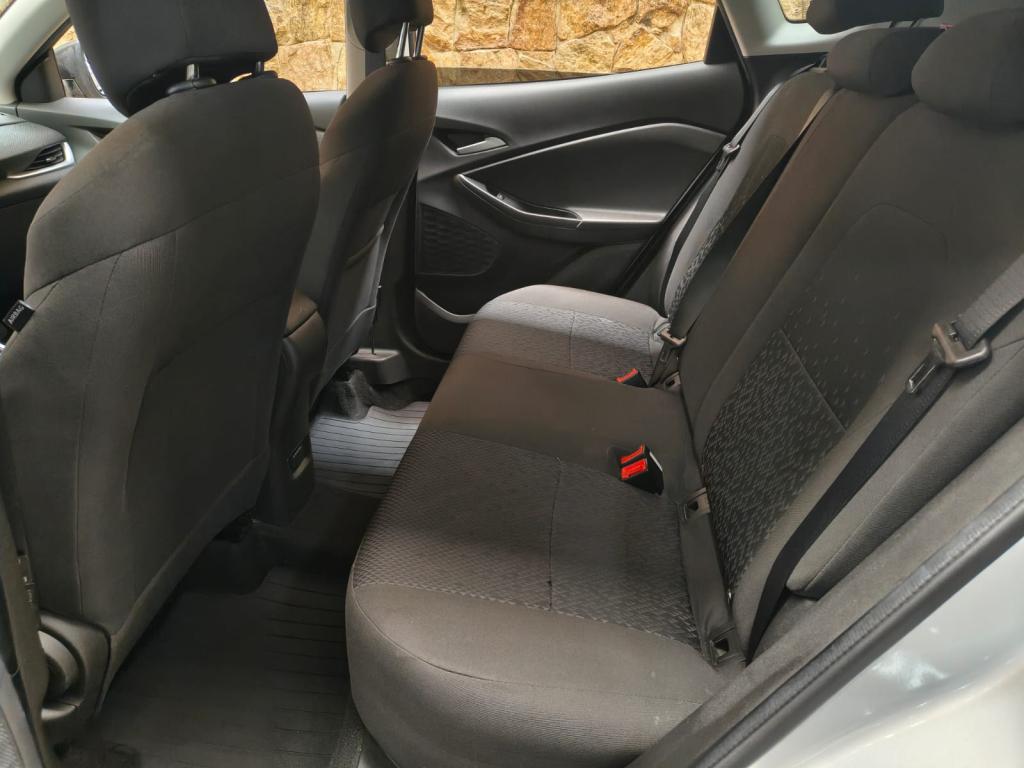 CHEVROLET Tracker - Foto