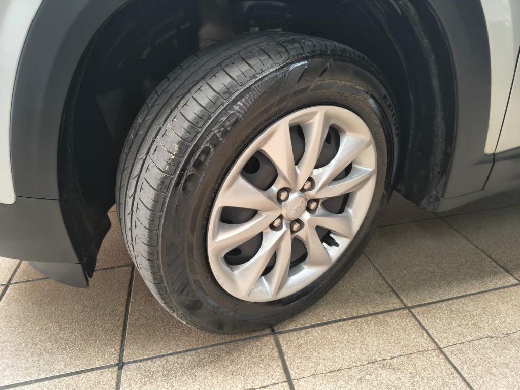 CHEVROLET Tracker - Foto