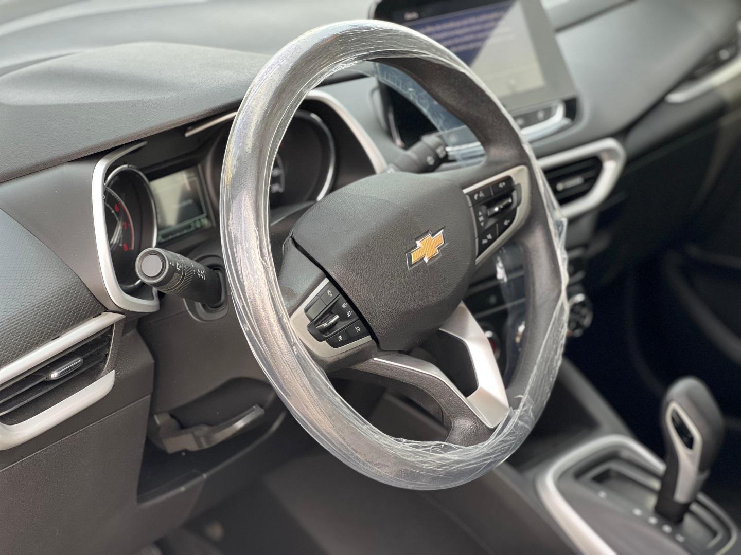 CHEVROLET Tracker - Foto