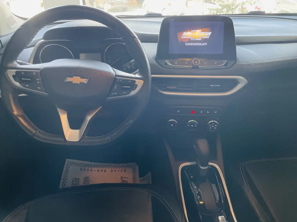 CHEVROLET Tracker - Foto