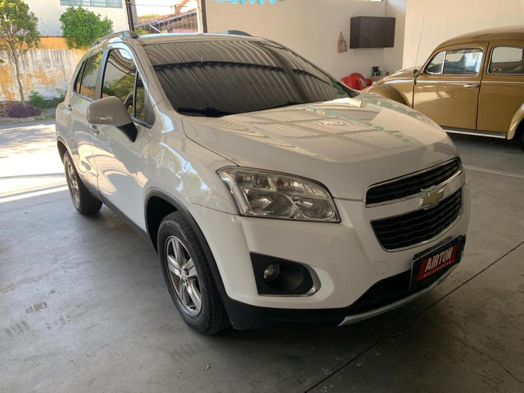 CHEVROLET Tracker