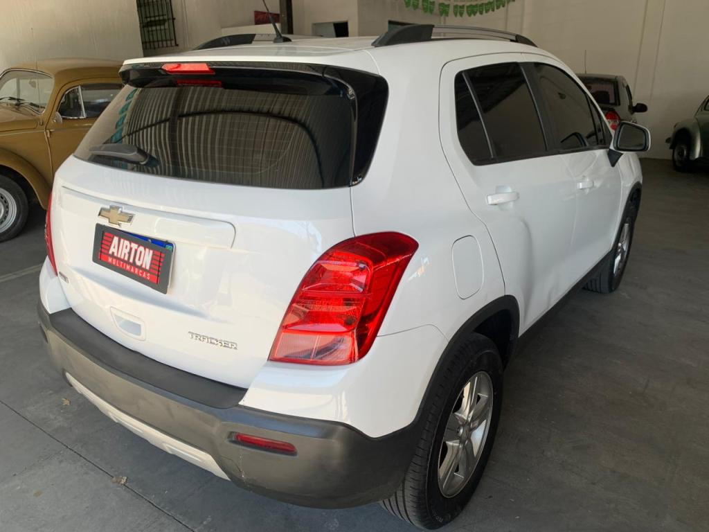 CHEVROLET Tracker - Foto